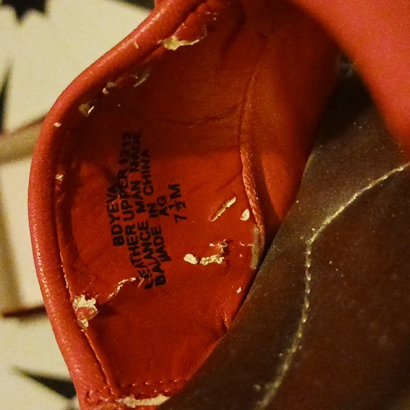 Bandolino Slip-On Wedges Leather - Like New - Picture 2 of 16